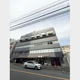 市ケ谷駅より徒歩3分 6階 築51年の賃貸物件