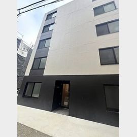 千駄木駅より徒歩1分 5階 築2年の賃貸物件