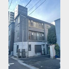 新御徒町駅より徒歩7分 築21年1ヶ月 3階建の賃貸物件