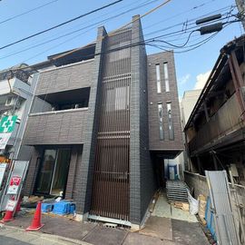 大塚駅より徒歩8分 新築 3階建の賃貸物件