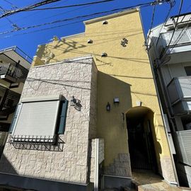 池袋駅より徒歩8分 築8年 3階建の賃貸物件