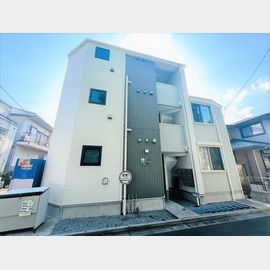 ＩーＳＱＵＡＲＥ 3階 築7年11ヶ月の賃貸物件