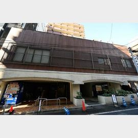 新宿駅より徒歩7分 3階 築42年6ヶ月の賃貸物件