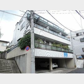 赤羽駅より徒歩9分 3階 築38年の賃貸物件