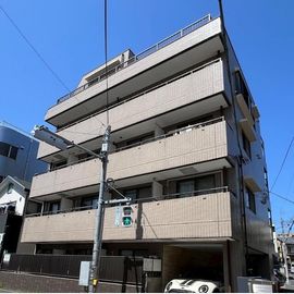 パウゼホイッスヘン 3階 築32年2ヶ月の賃貸物件