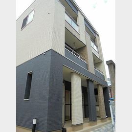 アヴニール 1階 築10年5ヶ月の賃貸物件