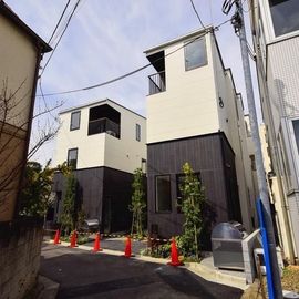 曙橋駅より徒歩3分 1階 築3年11ヶ月の賃貸物件