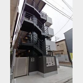 南千住駅より徒歩4分 2階 築5年の賃貸物件