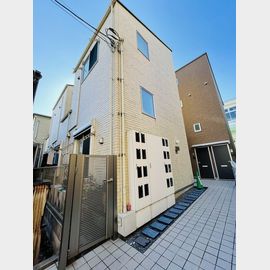 板橋区役所前駅より徒歩4分 1階 築11年4ヶ月の賃貸物件