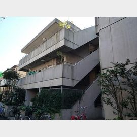 ラミューズ 3階 築31年8ヶ月の賃貸物件