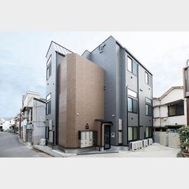 北千住駅より徒歩8分 築7年3ヶ月 3階建の賃貸物件