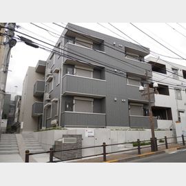 PolykatoikiaNの賃貸物件