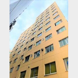 新宿三丁目駅より徒歩1分 4階 築49年8ヶ月の賃貸物件
