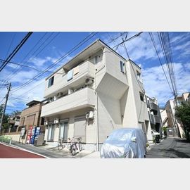 大山駅より徒歩7分 1階 築13年の賃貸物件