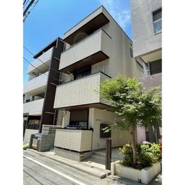 ＧｒａｎｄＣｈａｒｉｏｔ 2階 築4年7ヶ月の賃貸物件