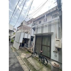 牛込神楽坂駅より徒歩5分 築61年1ヶ月 3階建の賃貸物件