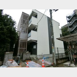 大山駅より徒歩4分 1階 築8年の賃貸物件