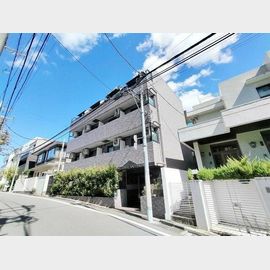 スカイコート神楽坂 3階 築27年2ヶ月の賃貸物件