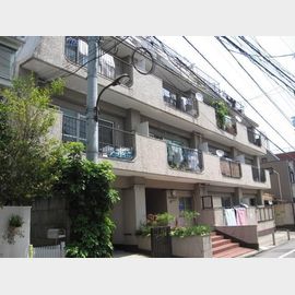 曙橋駅より徒歩6分 3階 築48年5ヶ月の賃貸物件