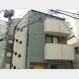 高田馬場駅より徒歩7分 築23年9ヶ月 3階建の賃貸物件
