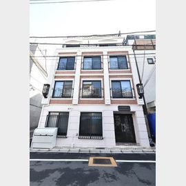 AZ信濃町レジデンス 2階 築5年9ヶ月の賃貸物件