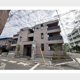 centralcrest 2階 築1年の賃貸物件