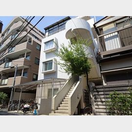 入谷駅より徒歩6分 4階 築38年の賃貸物件