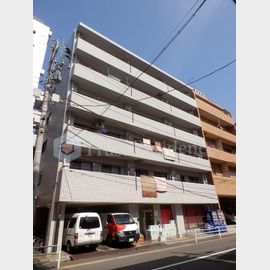 勝どき駅より徒歩5分 築36年8ヶ月 6階建の賃貸物件