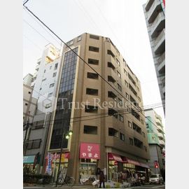 日暮里サンライズマンション 2階 築30年の賃貸物件