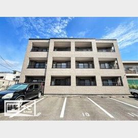 屋島駅より徒歩3分 3階 築23年10ヶ月の賃貸物件