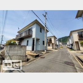 琴電屋島駅より徒歩6分 1階 築27年7ヶ月の賃貸物件