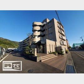 サーパス屋島の賃貸物件