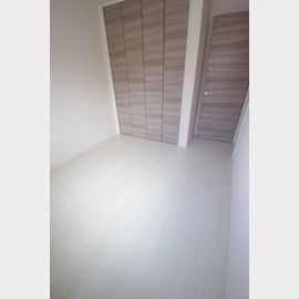 元山駅より徒歩25分 築7年6ヶ月 2階建の賃貸物件