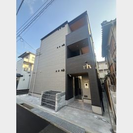 武庫川駅より徒歩4分 新築 3階建の賃貸物件