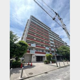 三軒茶屋駅より徒歩13分 築17年11ヶ月 10階建の賃貸物件