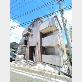 学芸大学駅より徒歩10分 築3年6ヶ月 3階建の賃貸物件