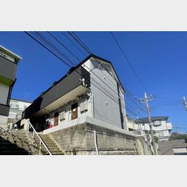 生田駅より徒歩10分 築1年3ヶ月 2階建の賃貸物件