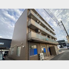 溝の口駅よりバス6分 4階 築26年の賃貸物件