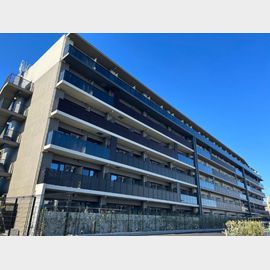 高津駅より徒歩6分 6階 築2年の賃貸物件