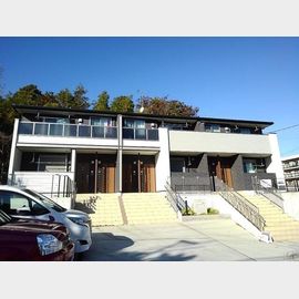 新百合ヶ丘駅よりバス28分 2階 築7年3ヶ月の賃貸物件