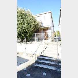 宮前平駅よりバス18分 1階 築4年8ヶ月の賃貸物件