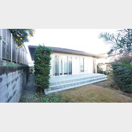 新百合ヶ丘駅よりバス29分 1階 築11年8ヶ月の賃貸物件