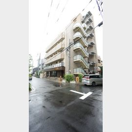 登戸駅より徒歩3分 3階 築3年7ヶ月の賃貸物件