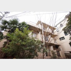 宮崎台駅より徒歩16分 1階 築38年11ヶ月の賃貸物件