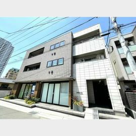 スリーアイランド 2階 築4年2ヶ月の賃貸物件