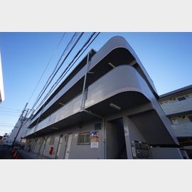 梶が谷駅より徒歩13分 3階 築36年9ヶ月の賃貸物件