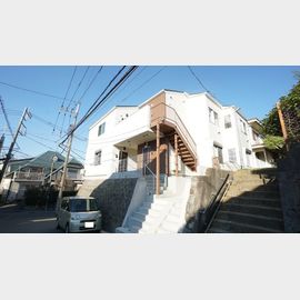 武蔵新城駅より徒歩22分 2階 築3年2ヶ月の賃貸物件