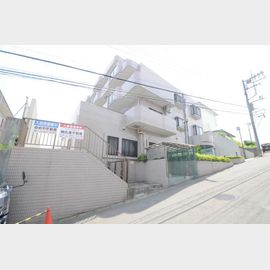 藤が丘駅より徒歩10分 4階 築32年11ヶ月の賃貸物件