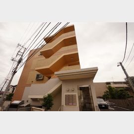 ラ プワール 4階 築11年6ヶ月の賃貸物件