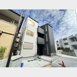 梶が谷駅より徒歩10分 1階 築2年の賃貸物件